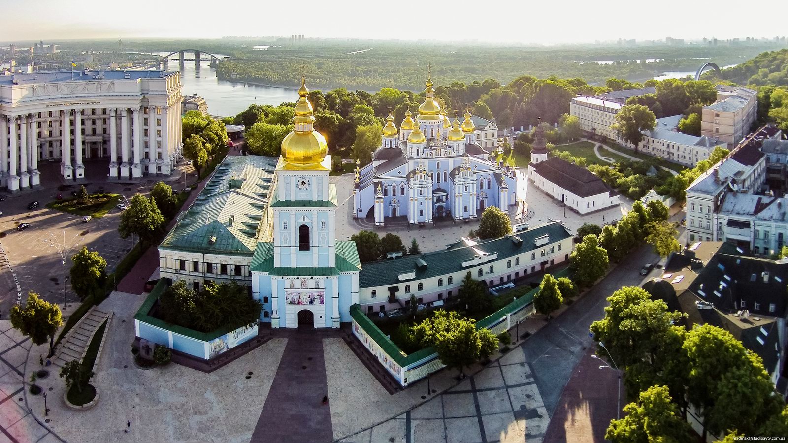 St. Michael'S Golden-Domed Monastery Wallpapers