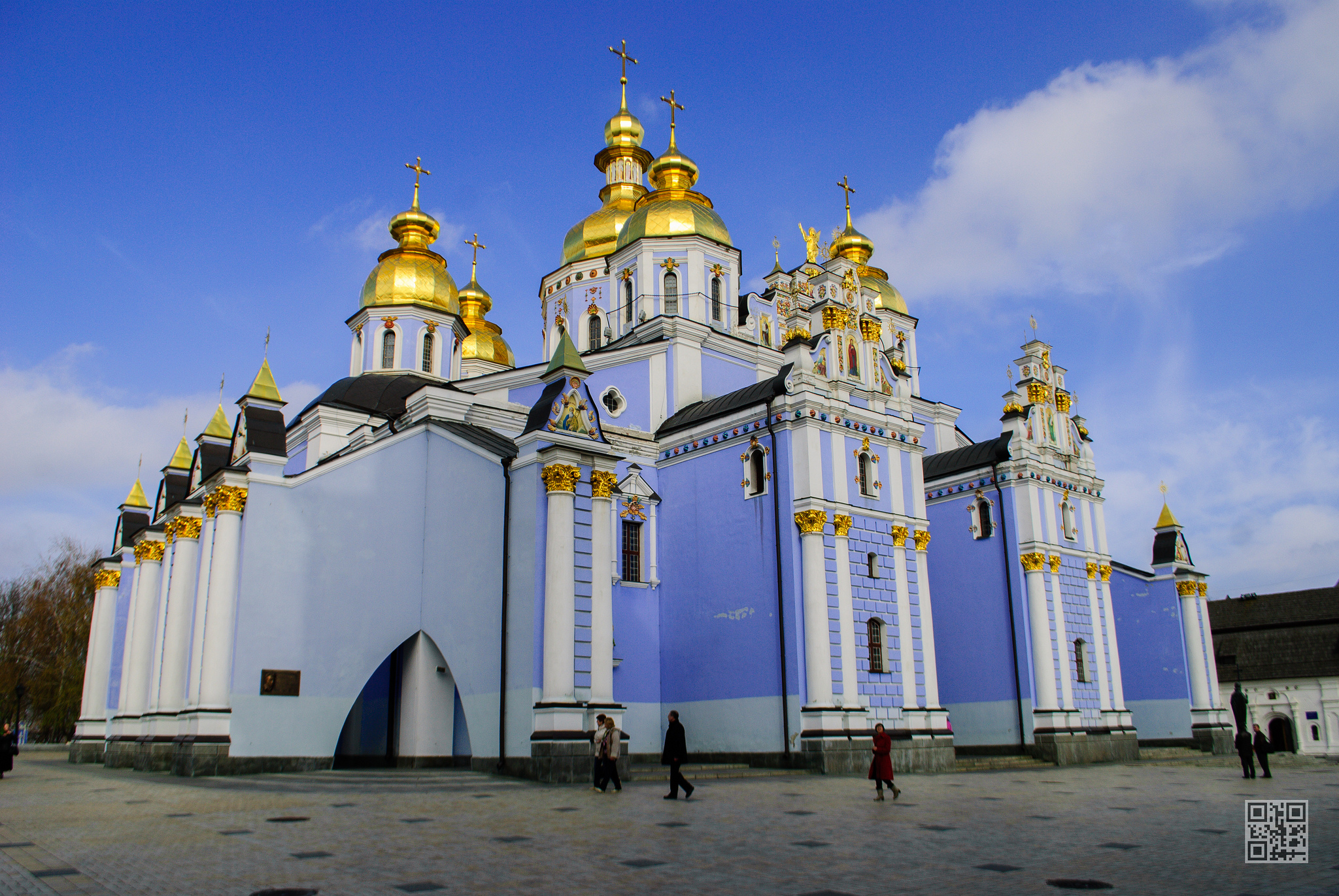 St. Michael'S Golden-Domed Monastery Wallpapers