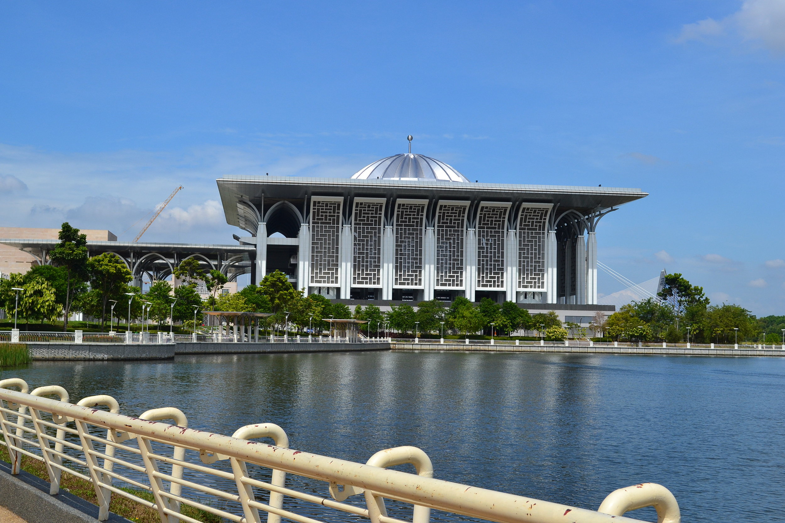 Tuanku Mizan Zainal Abidin Mosque Wallpapers