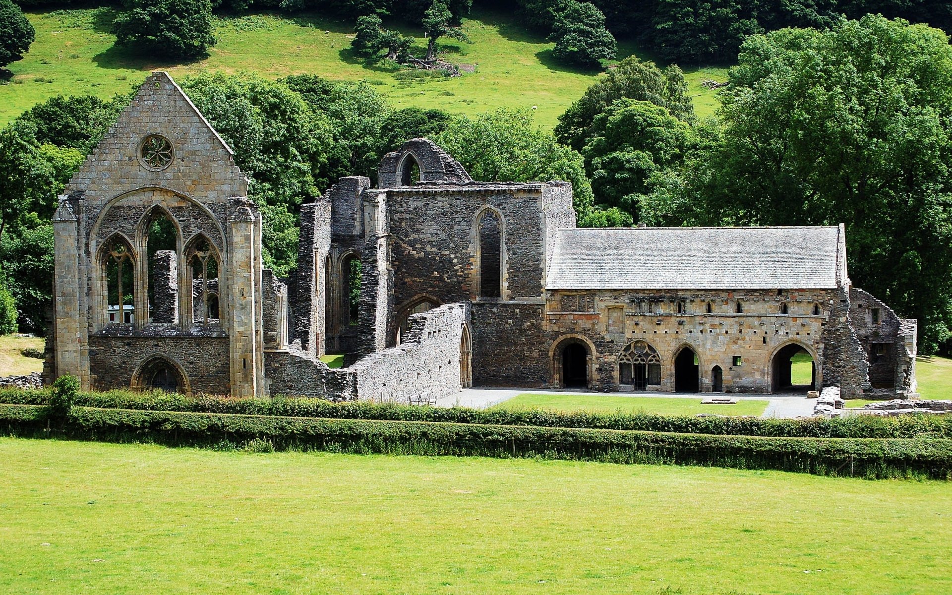 Valle Crucis Abbey Wallpapers