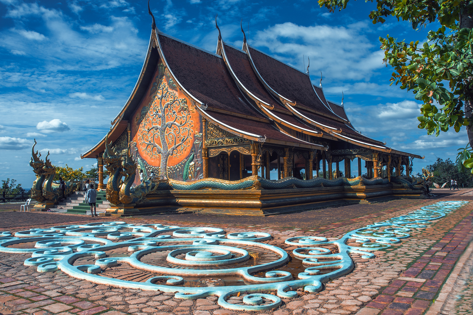 Wat Sirindhorn Wararam Phu Prao Wallpapers