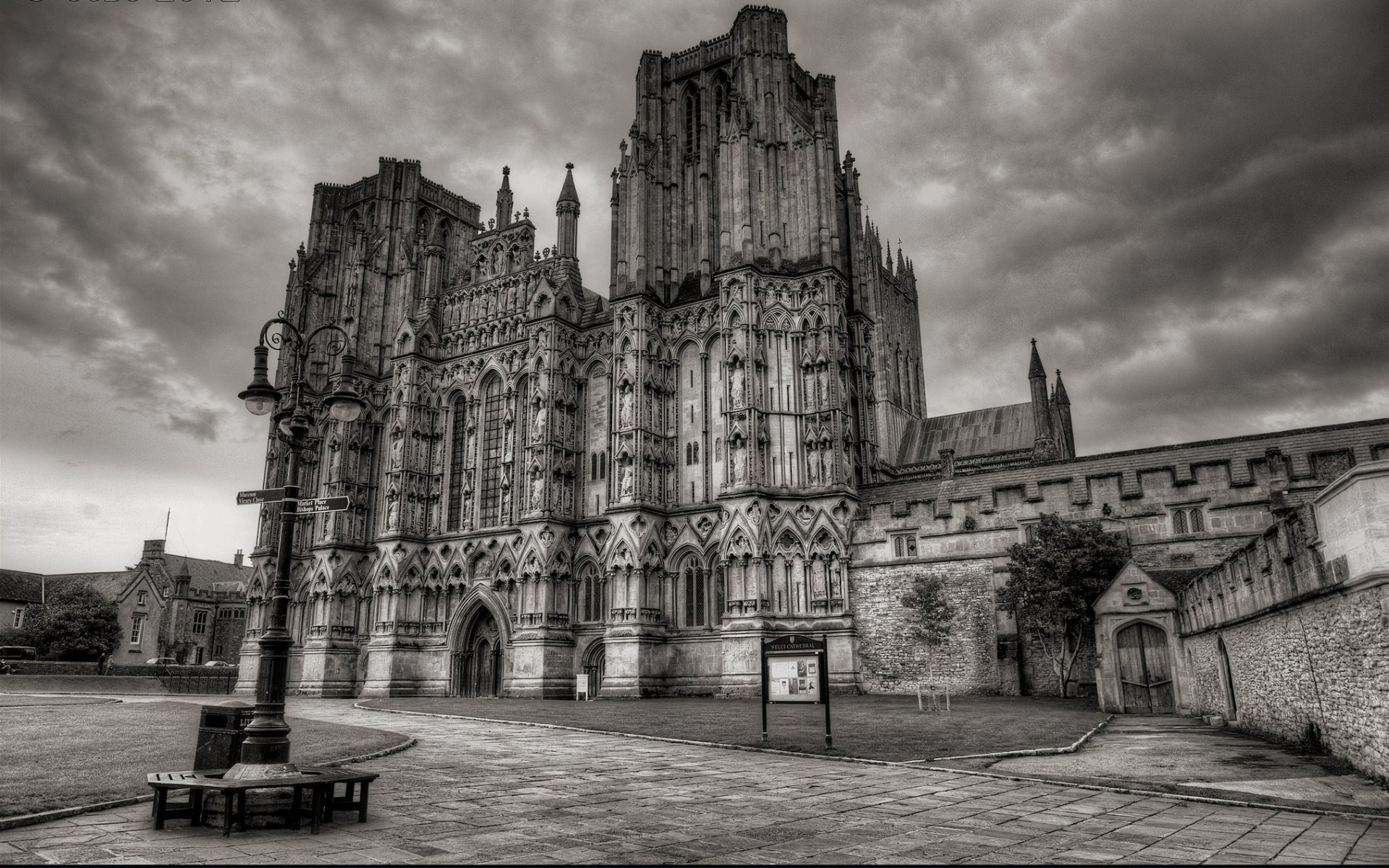 Wells Cathedral Wallpapers