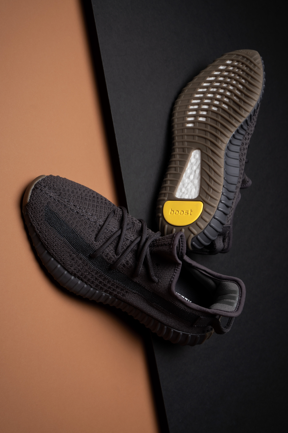 Adidas Yeezy Boost 350 V2 Wallpapers