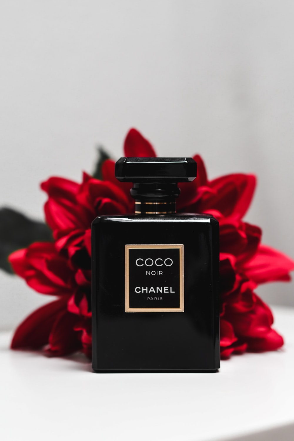 Chanel Perfume Computer Wallpapers