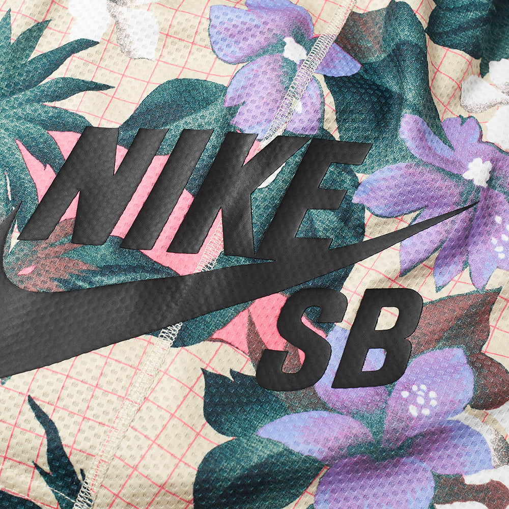 Nike Floral Wallpapers