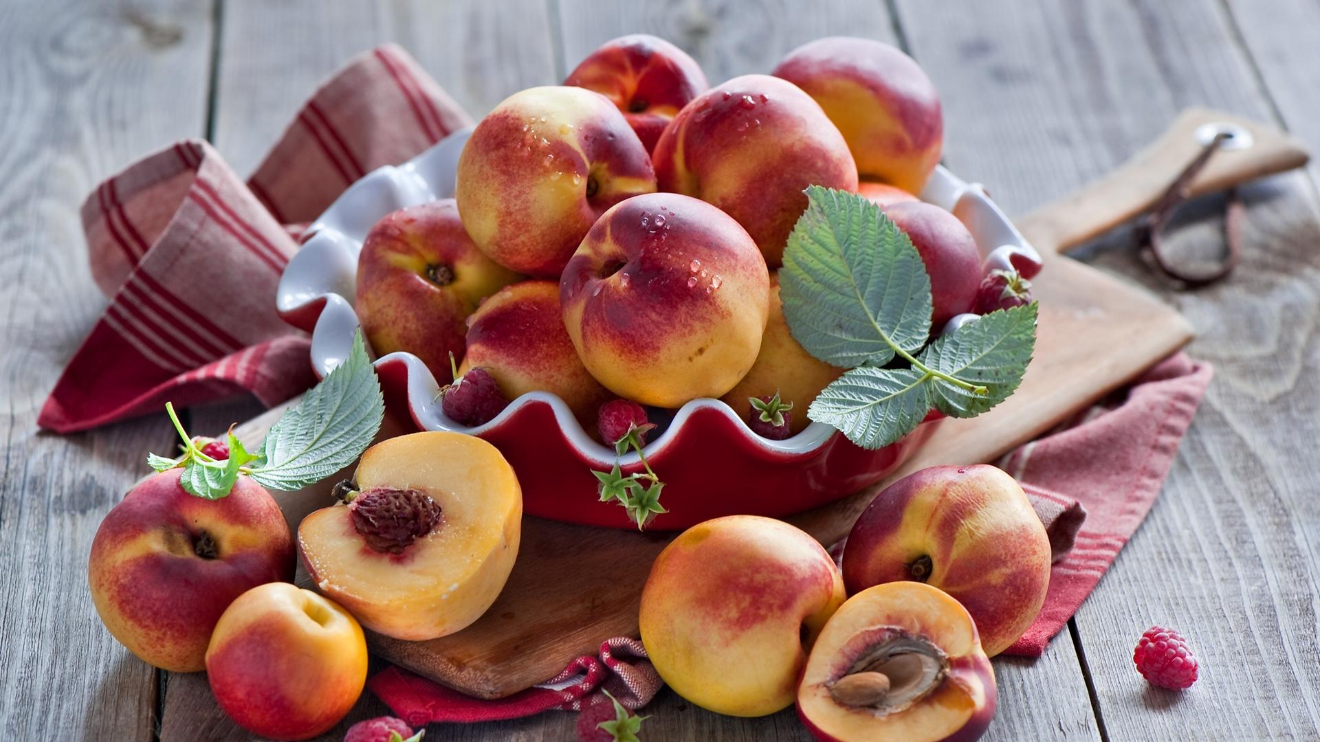 Nectarine Wallpapers