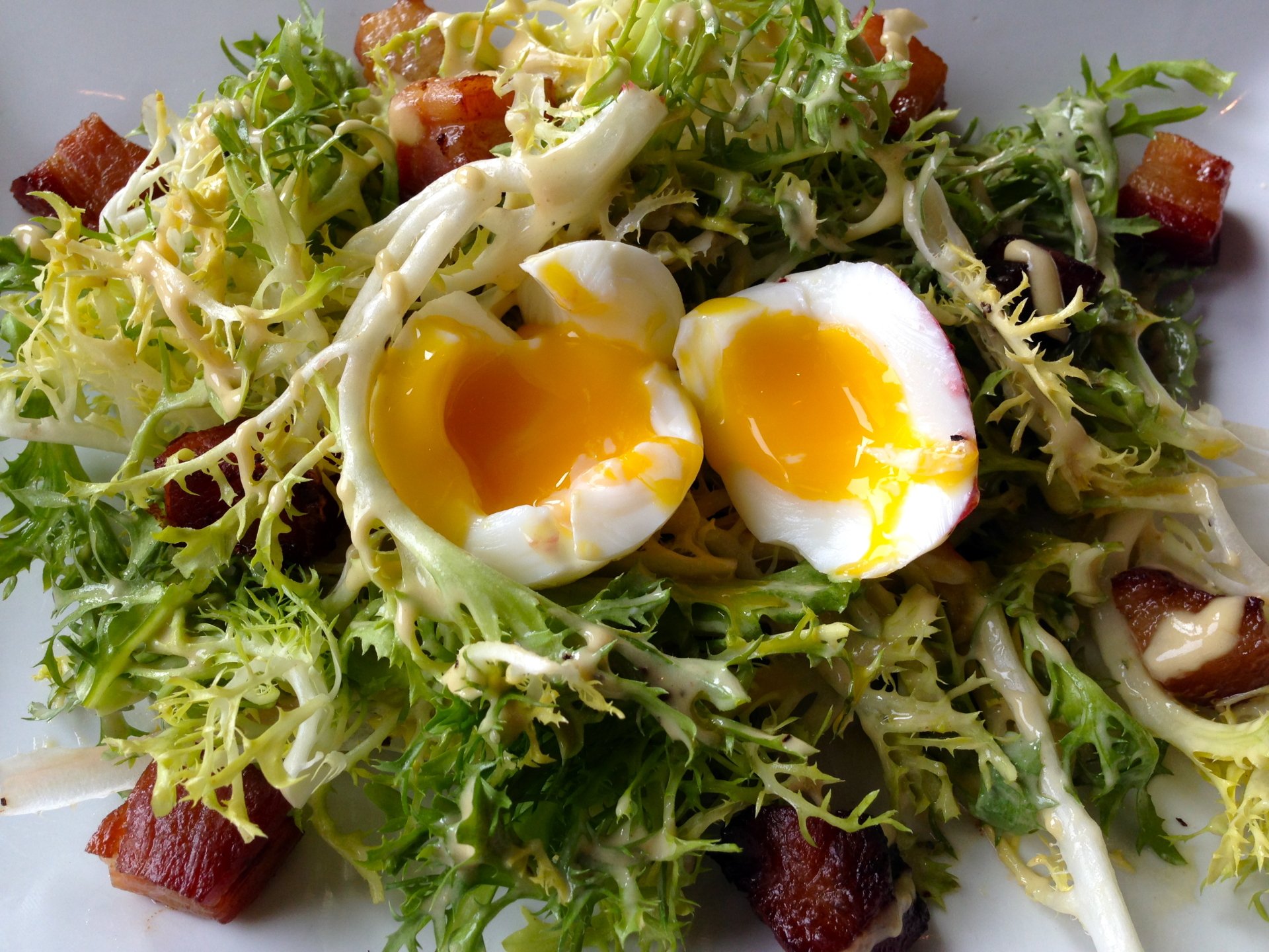 Salade Lyonnaise Wallpapers