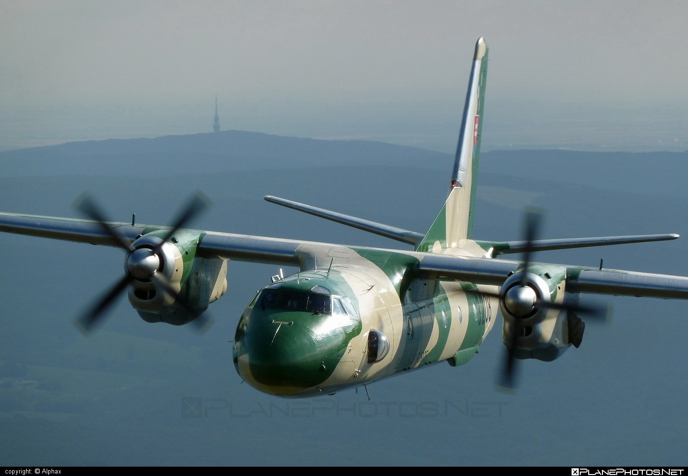 Antonov An-26 Wallpapers