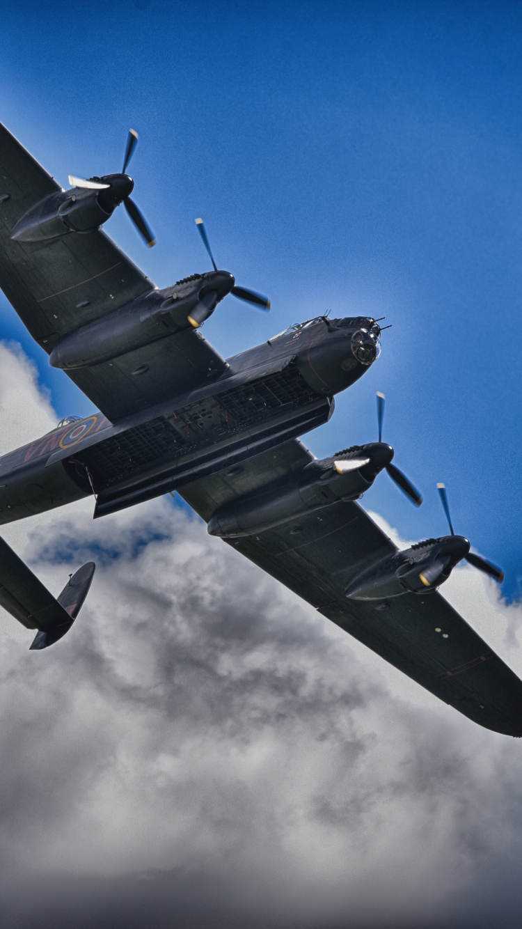 Avro Lancaster Wallpapers