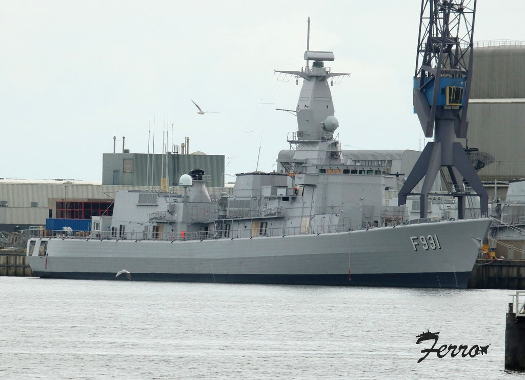 Belgian Frigate Louise-Marie (F931) Wallpapers