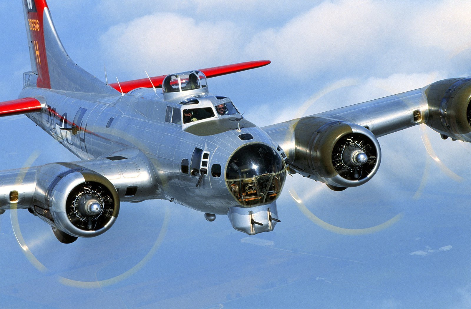 Boeing B-17 Flying Fortress Wallpapers