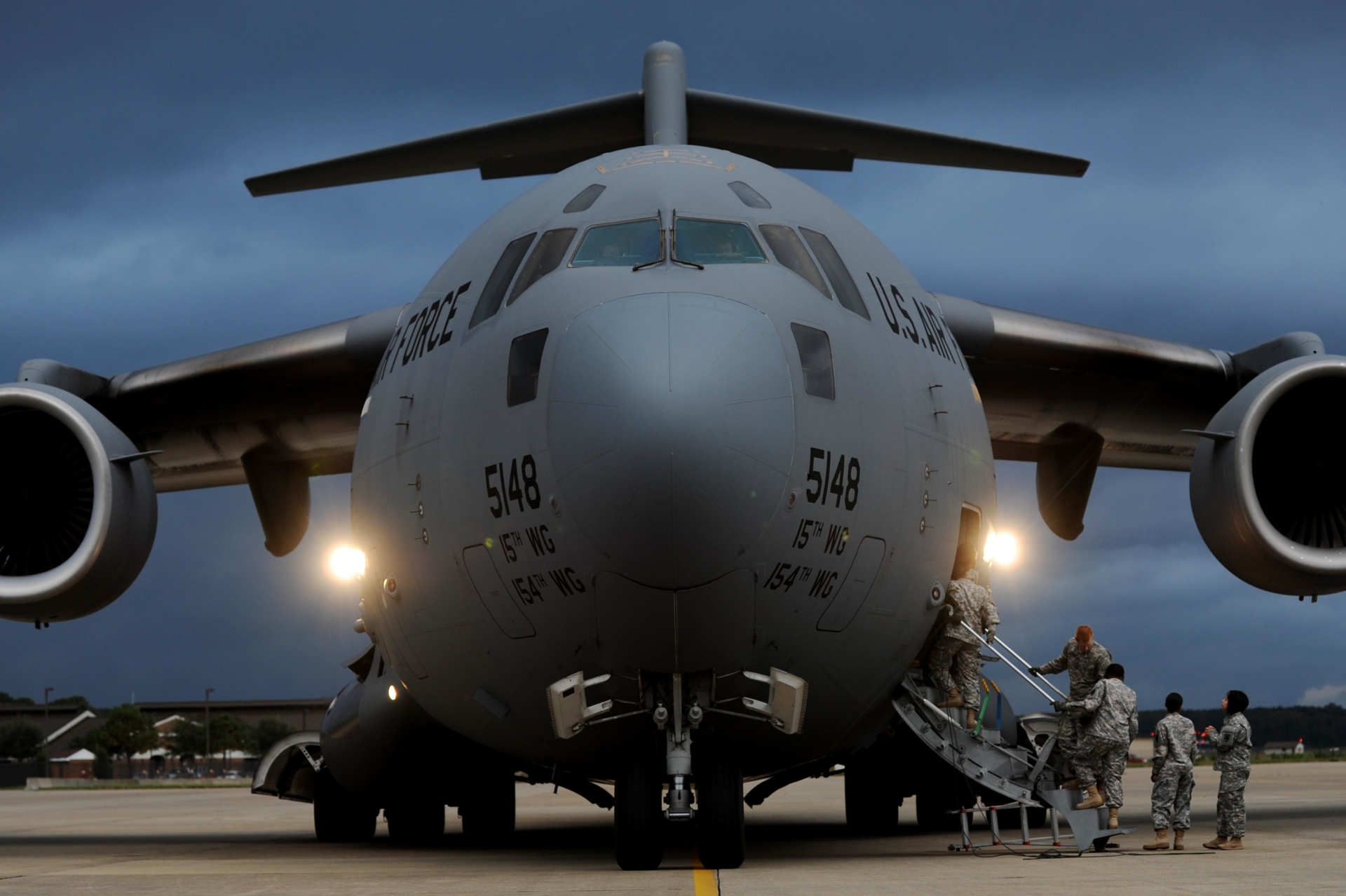 Boeing C-17 Globemaster Iii Wallpapers