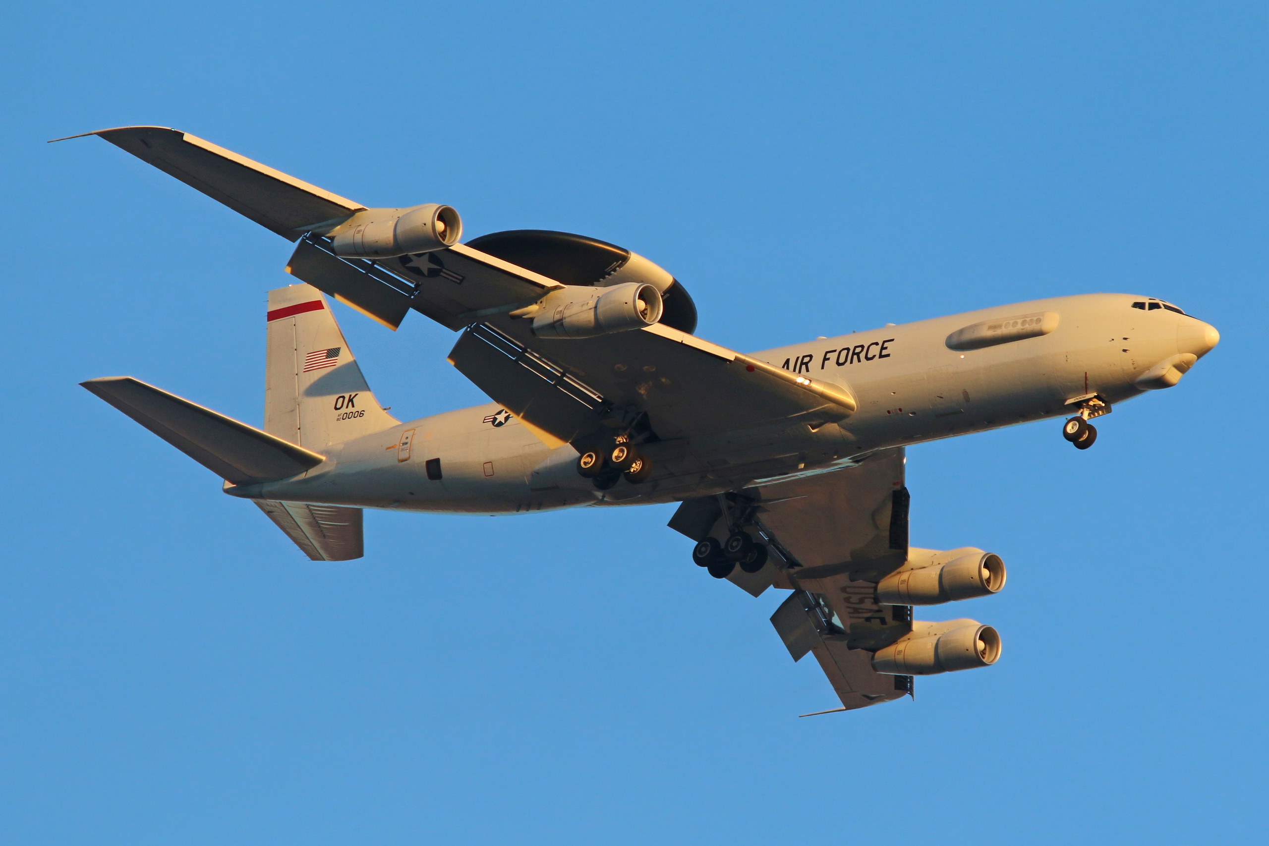 Boeing E-3 Sentry Wallpapers