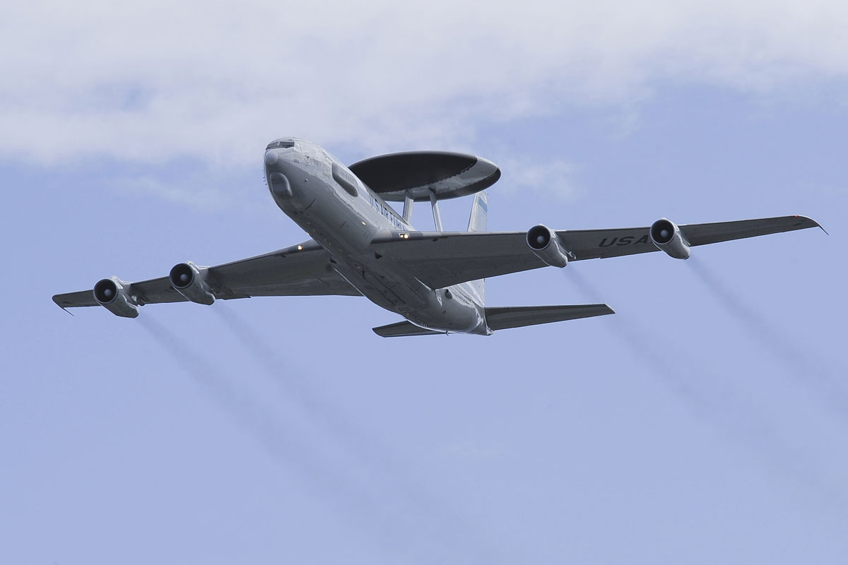 Boeing E-3 Sentry Wallpapers