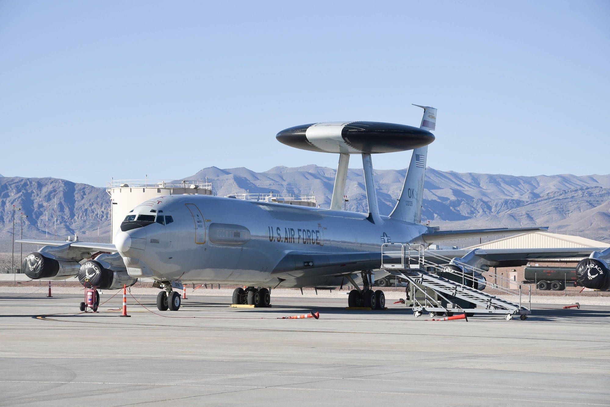 Boeing E-3 Sentry Wallpapers