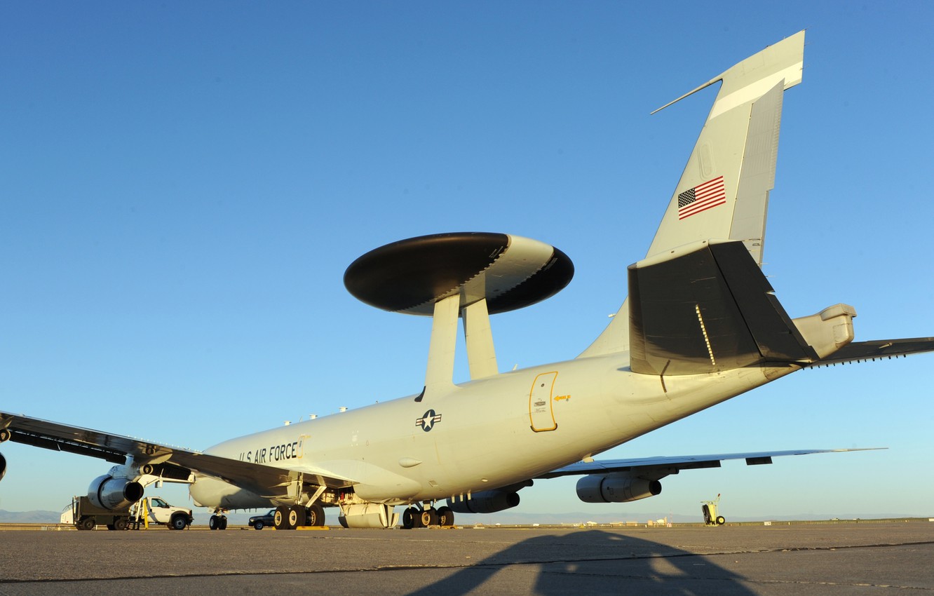 Boeing E-3 Sentry Wallpapers