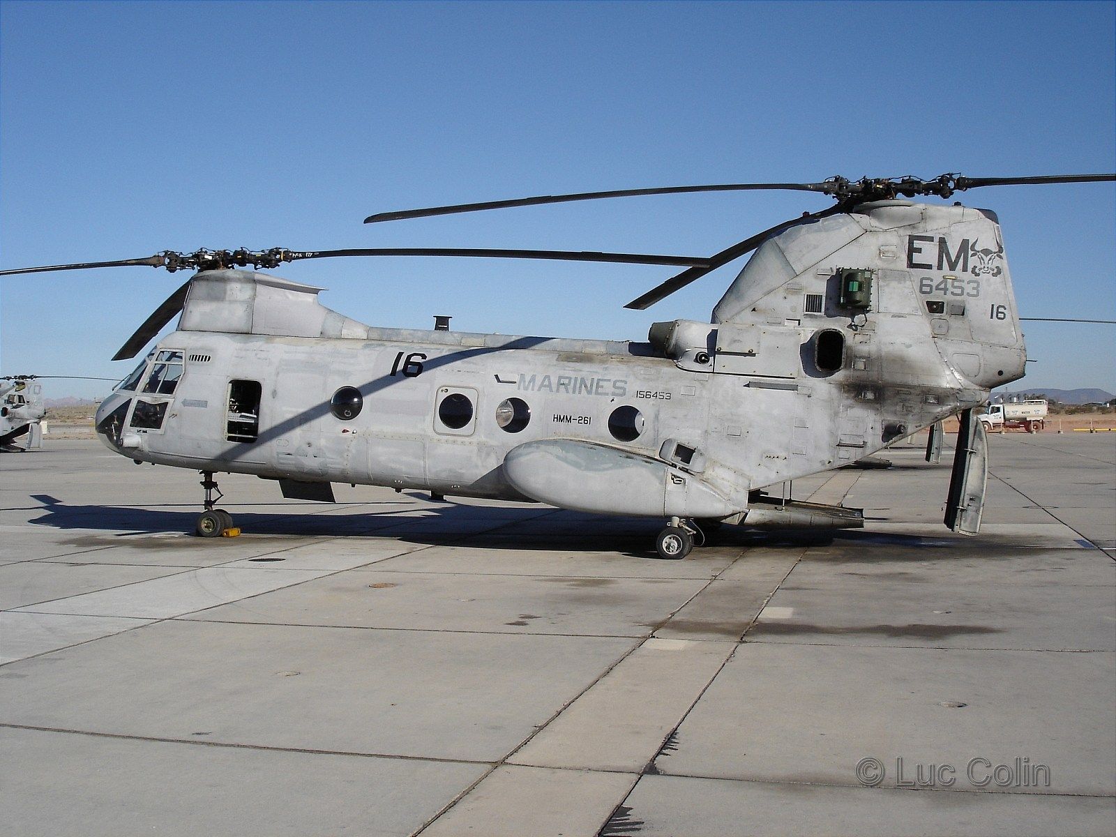 Boeing Vertol Ch-46 Sea Knight Wallpapers