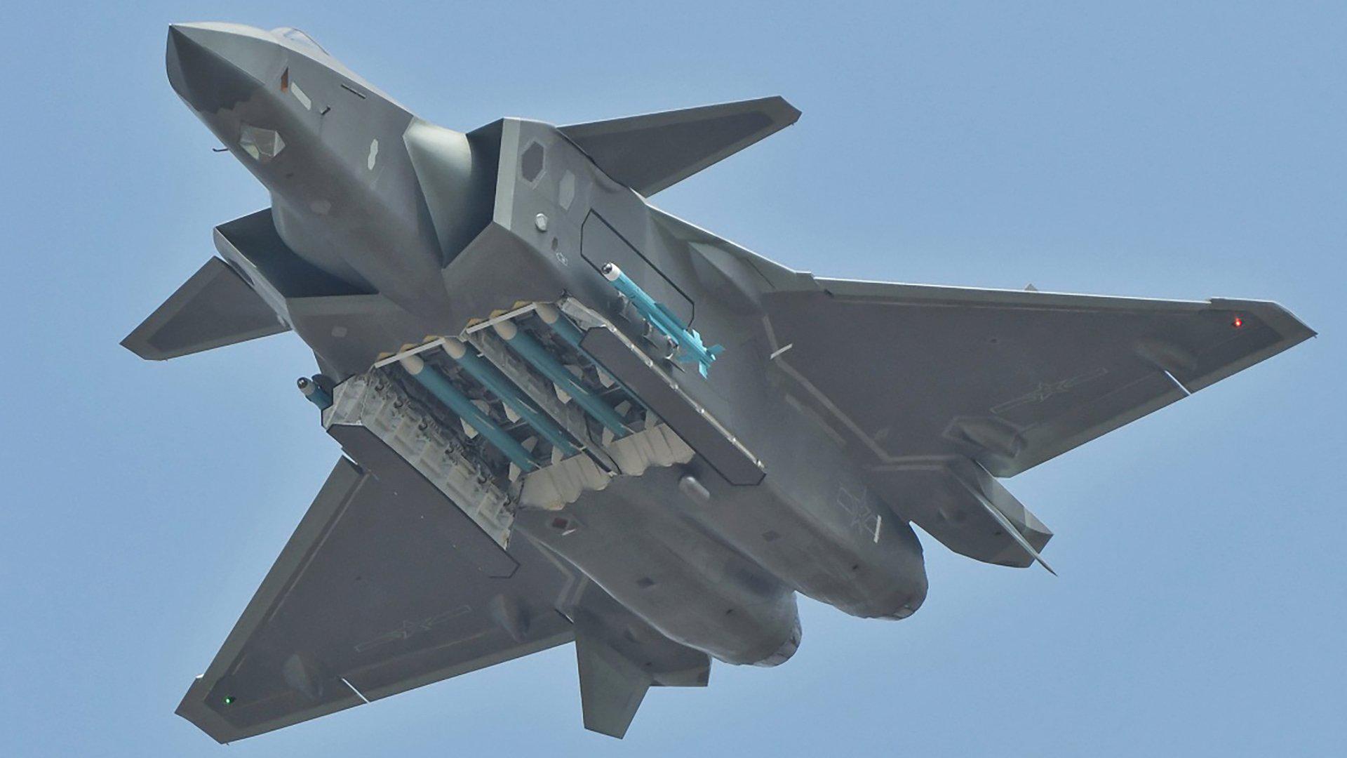 Chengdu J-20 Wallpapers