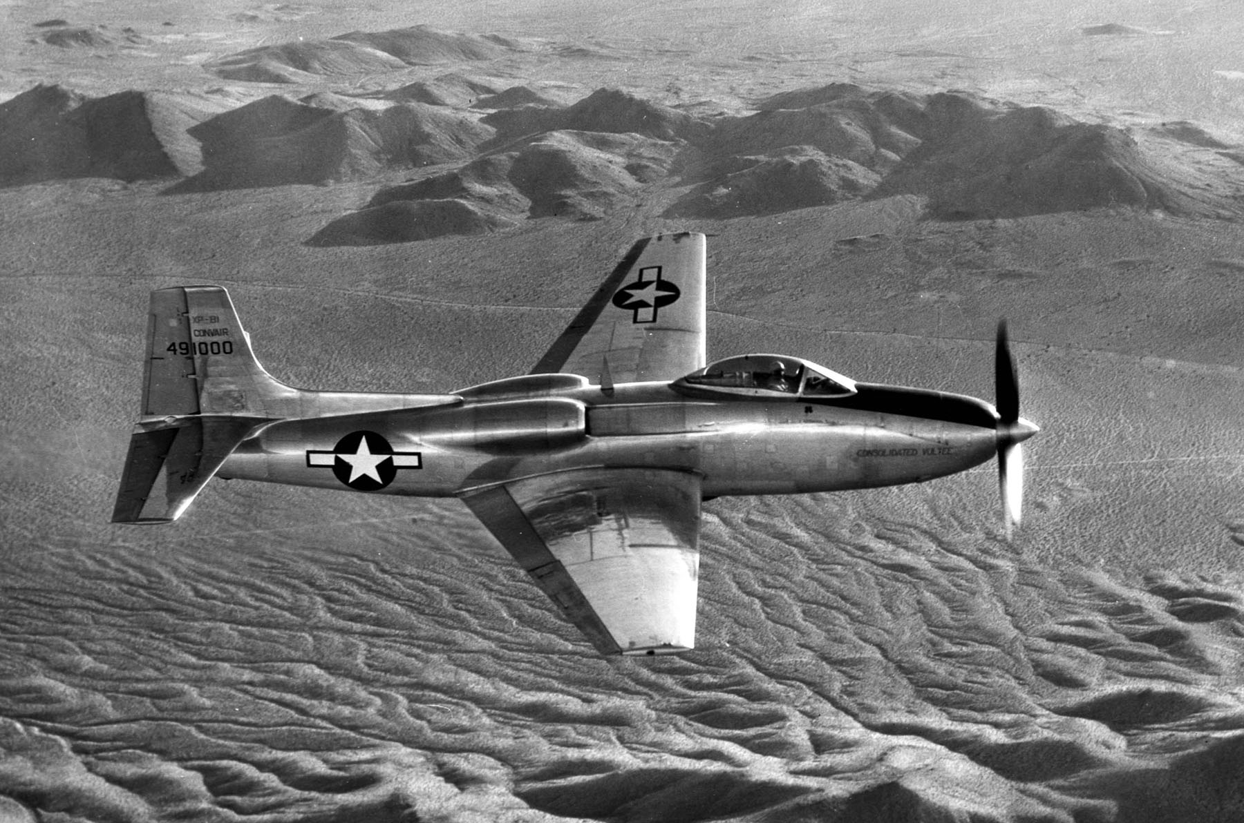 Consolidated Vultee Xp-81 Wallpapers