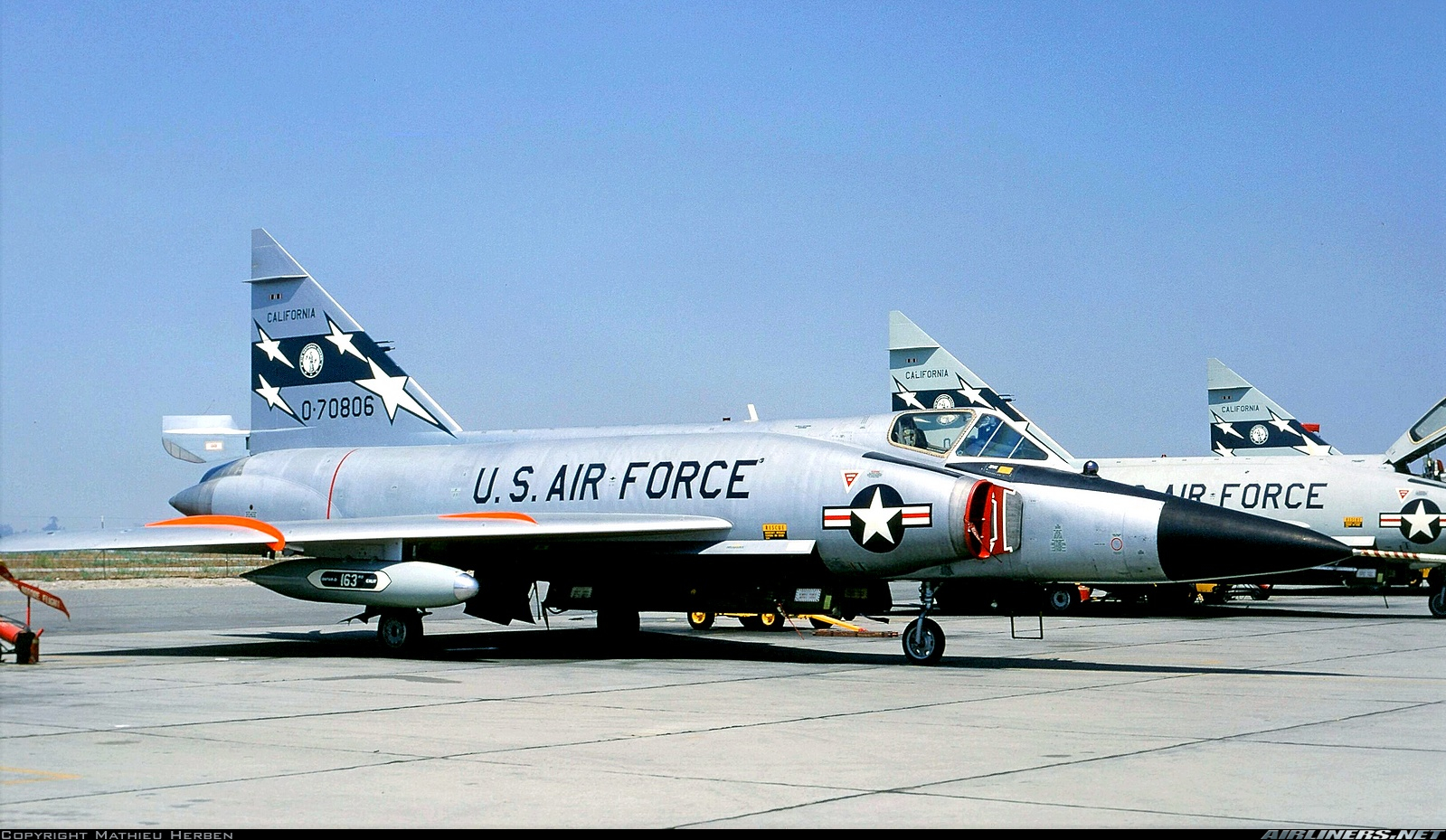 Convair F-102 Delta Dagger Wallpapers