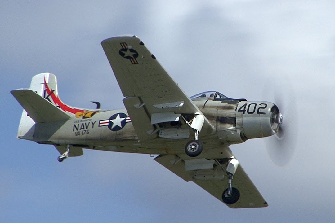 Douglas A-1 Skyraider Wallpapers