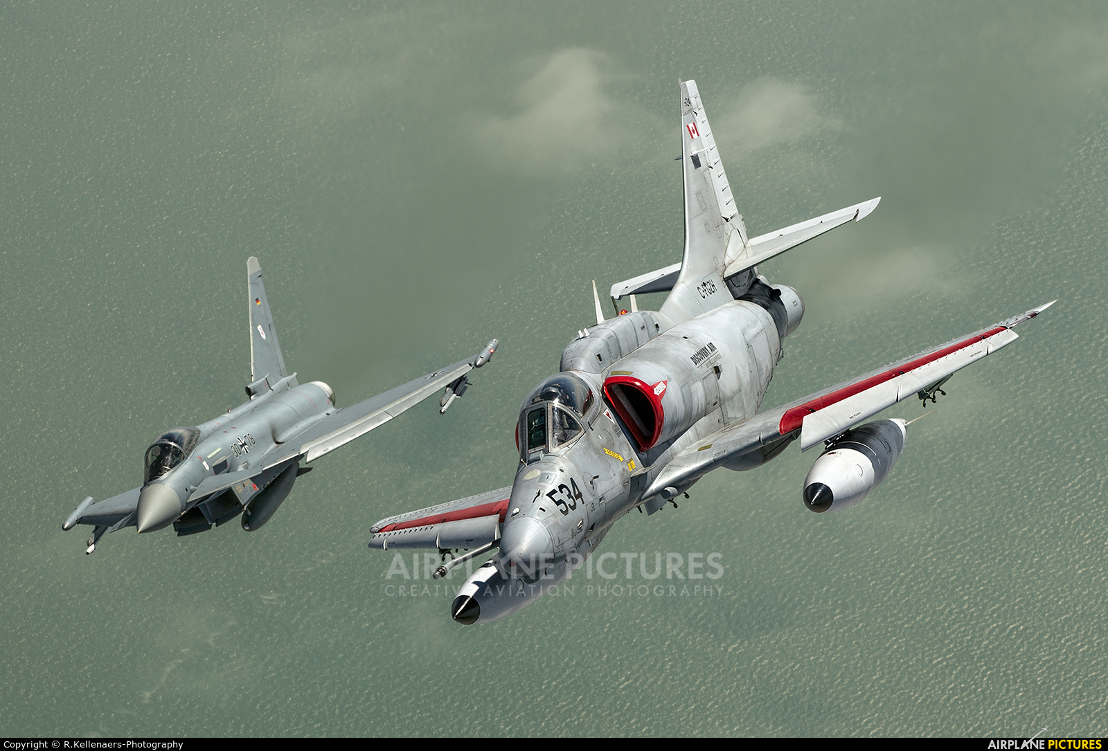 Douglas A-4 Skyhawk Wallpapers