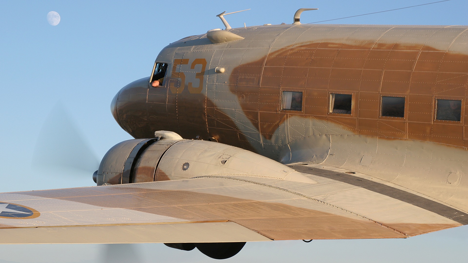 Douglas Dc-5 Wallpapers