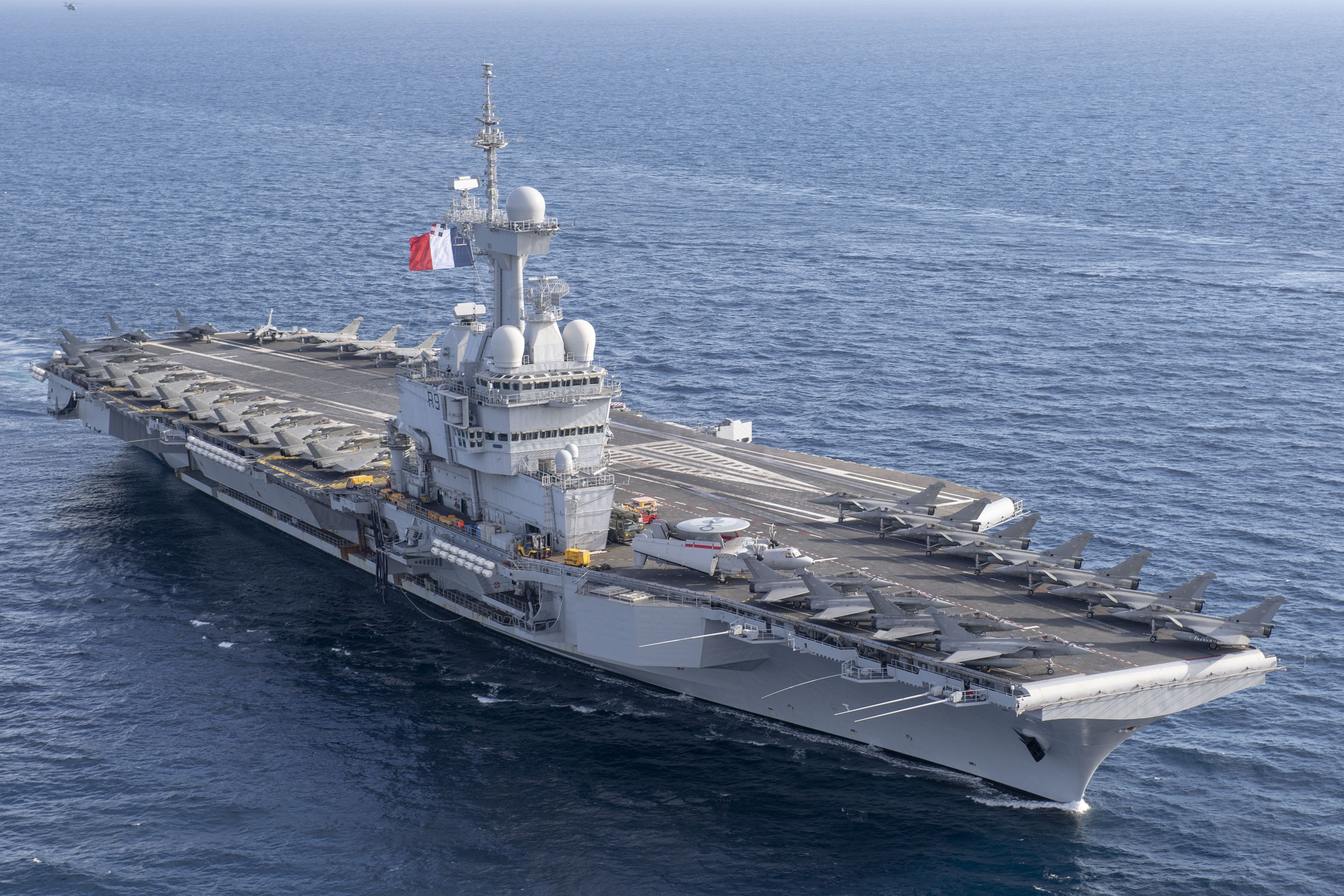 French Aircraft Carrier Charles De Gaulle (R91) Wallpapers