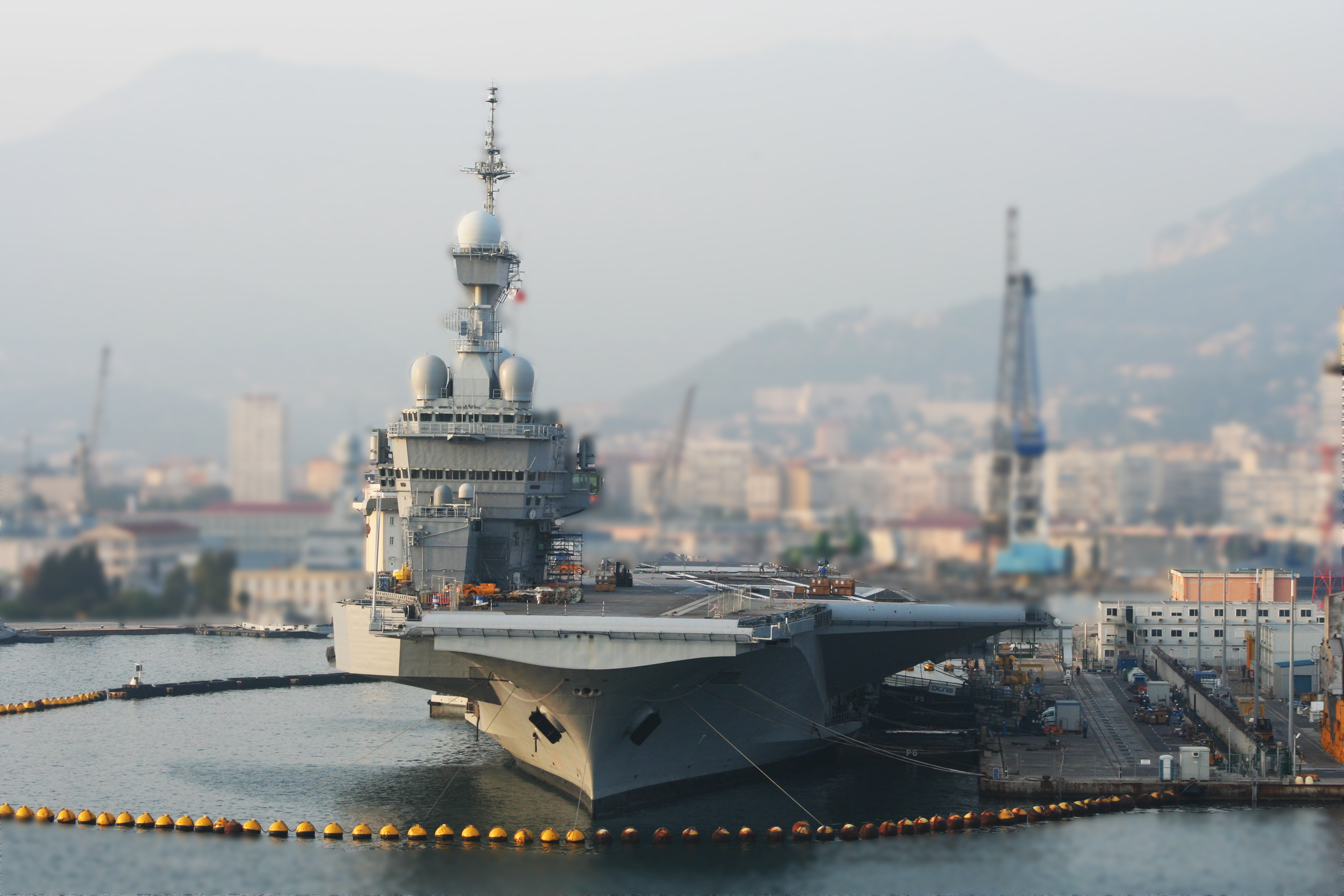 French Aircraft Carrier Charles De Gaulle (R91) Wallpapers