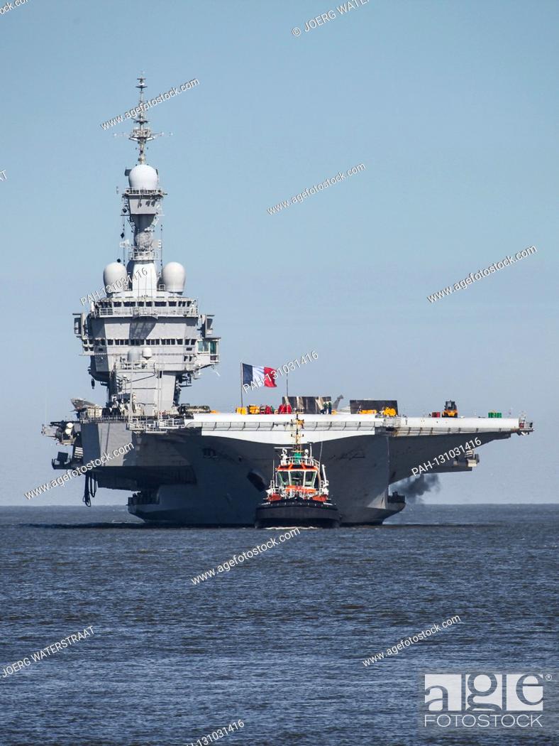 French Aircraft Carrier Charles De Gaulle (R91) Wallpapers