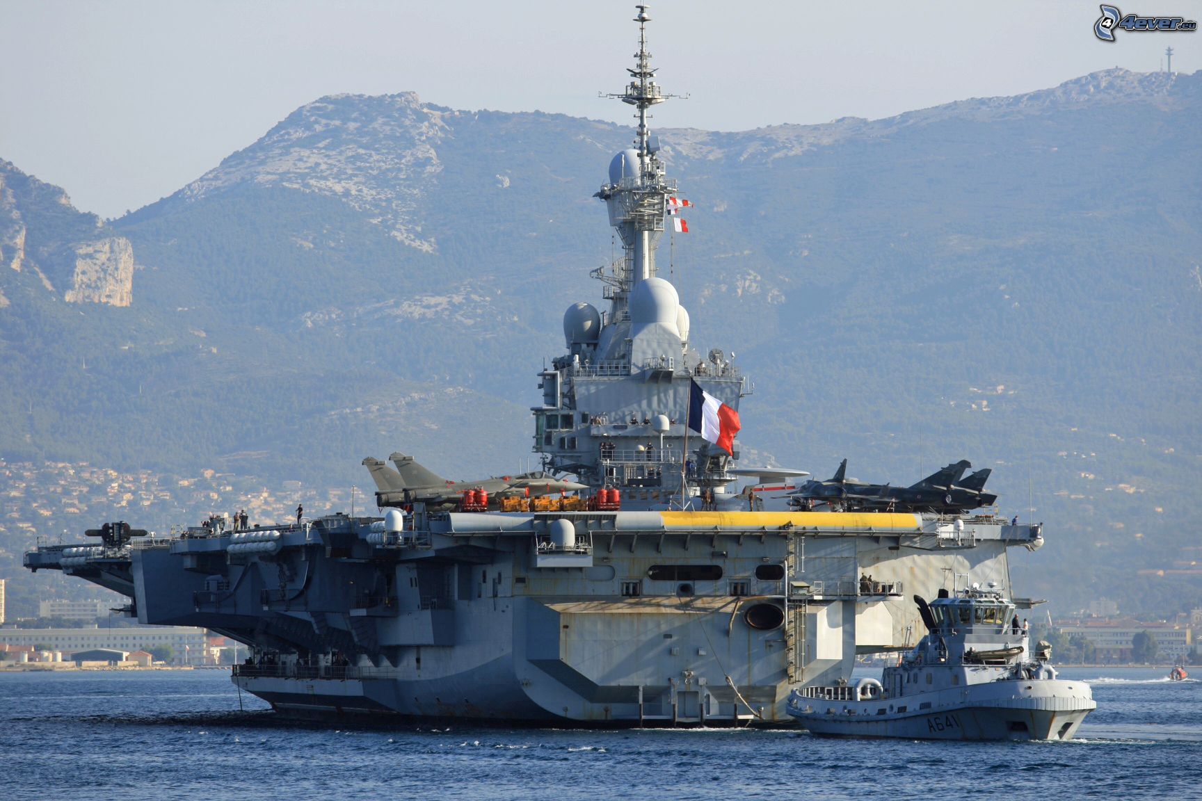 French Aircraft Carrier Charles De Gaulle (R91) Wallpapers