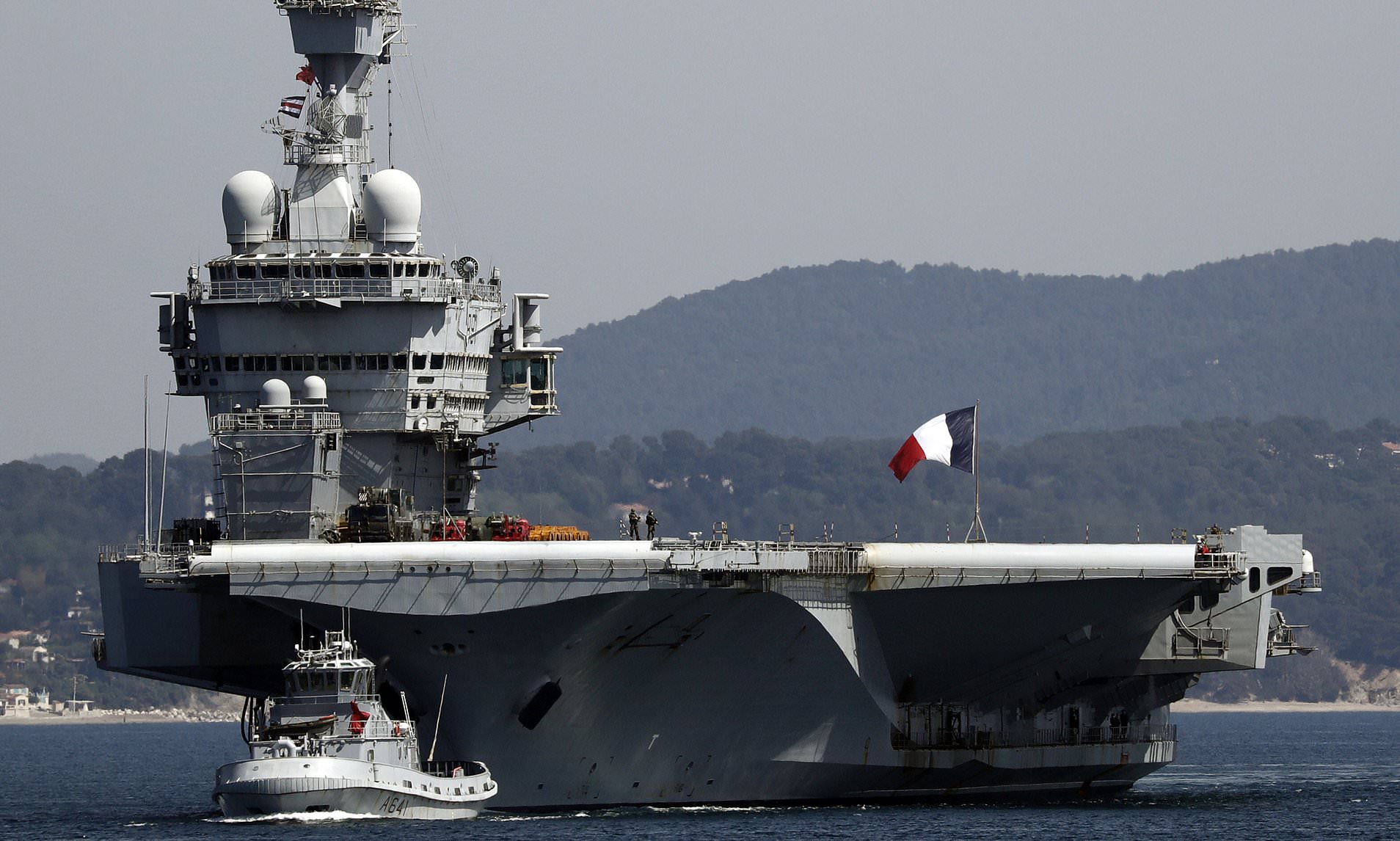 French Aircraft Carrier Charles De Gaulle (R91) Wallpapers