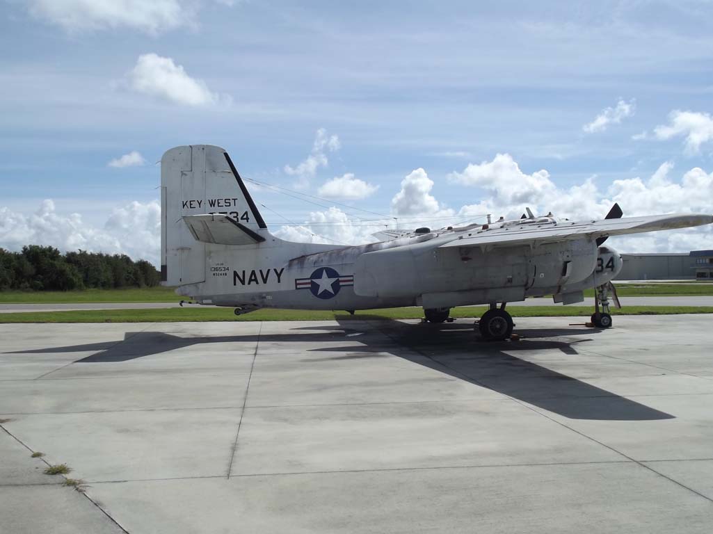 Grumman S-2 Tracker Wallpapers