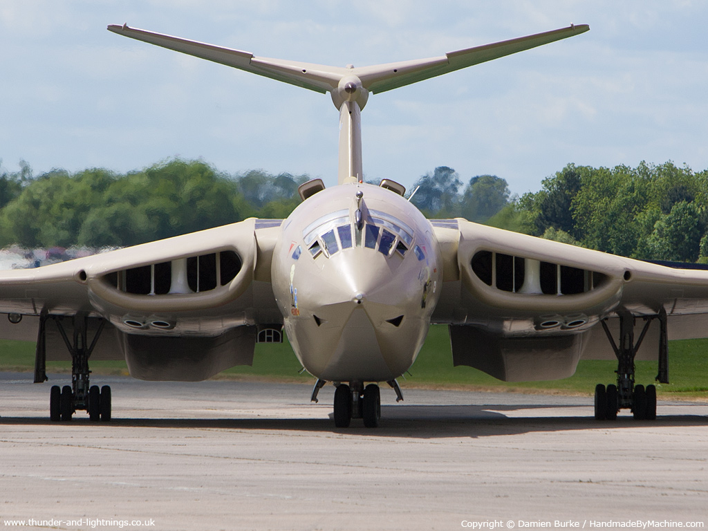 Handley Page Victor Wallpapers