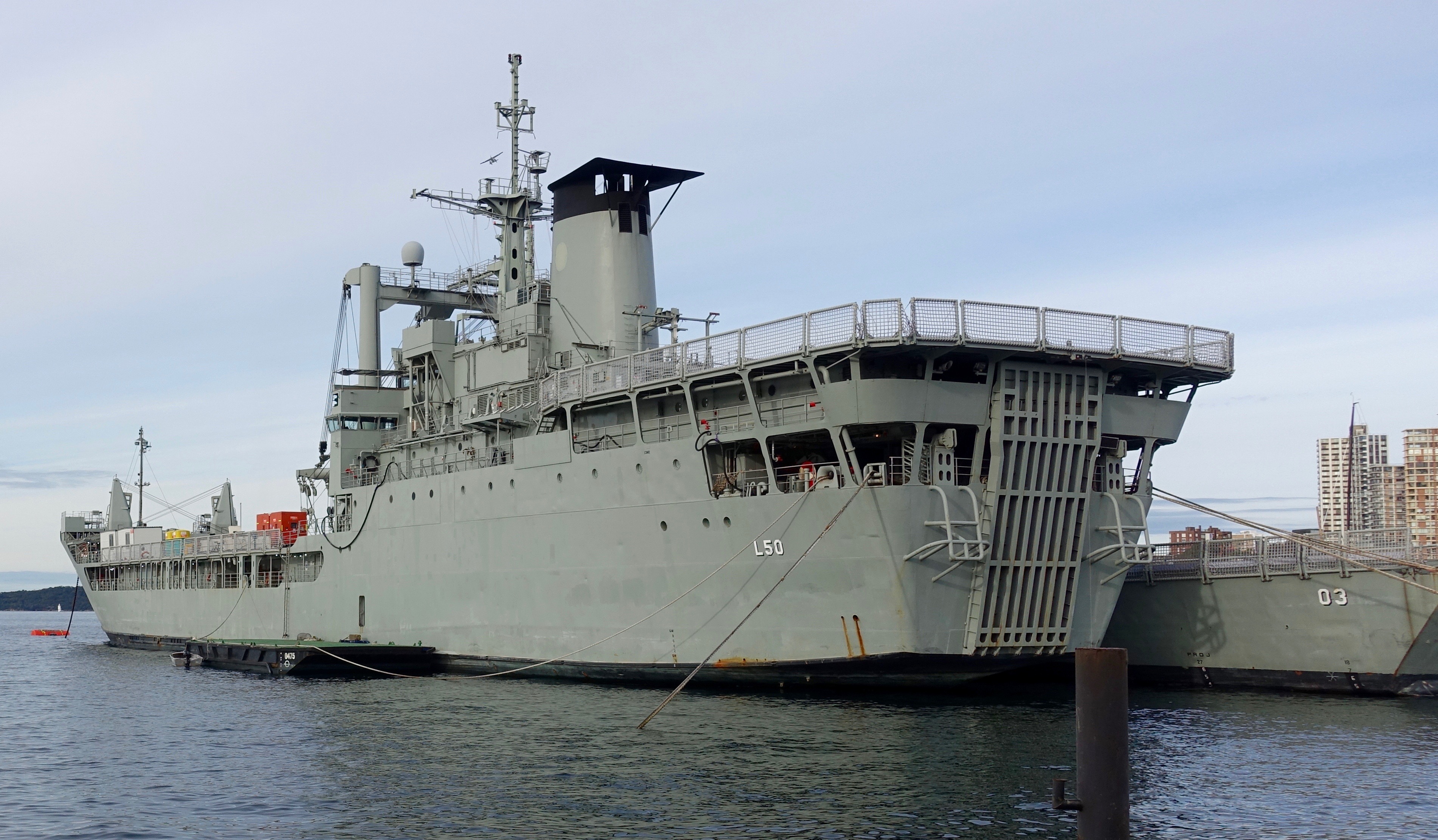 Hmas Tobruk (L50) Wallpapers