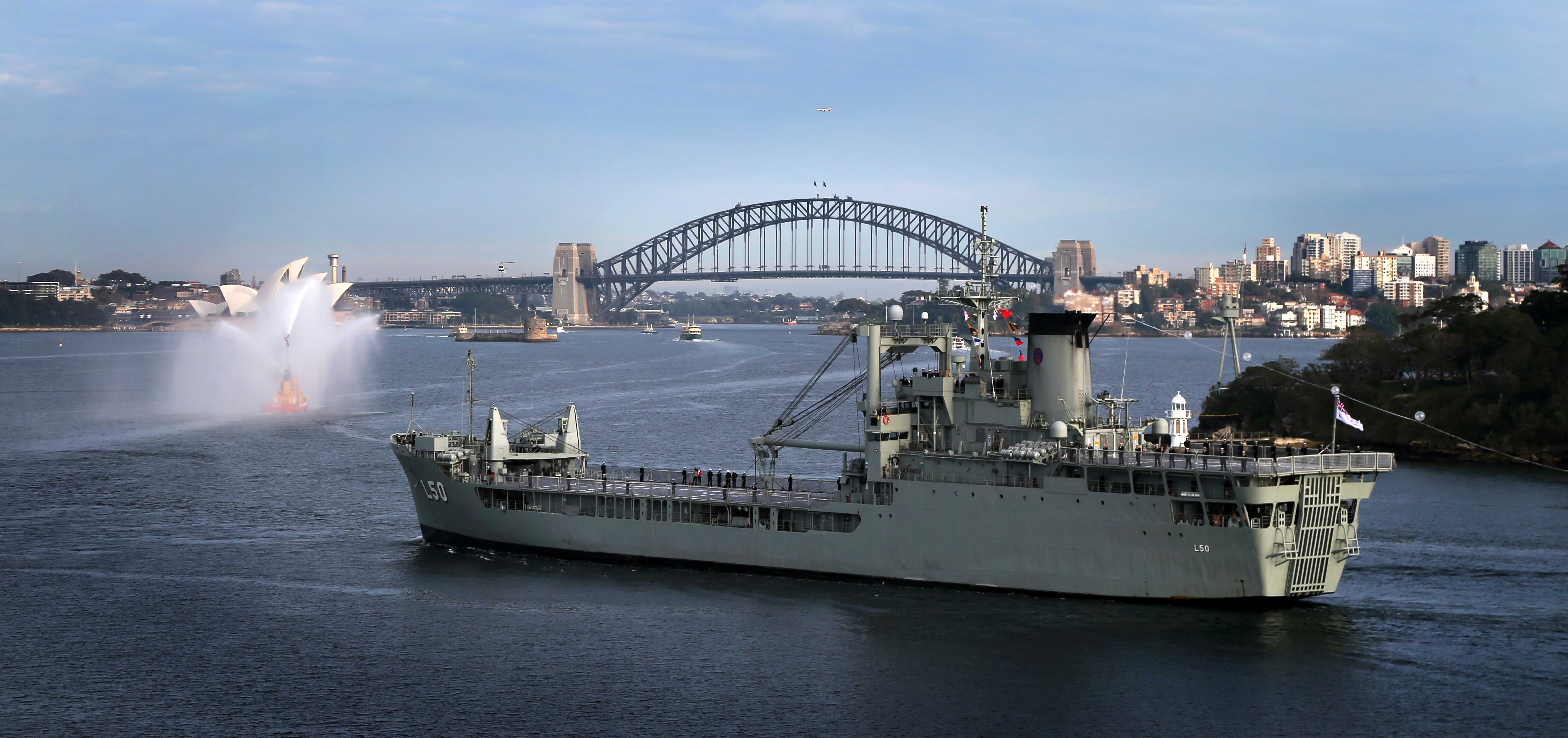 Hmas Tobruk (L50) Wallpapers