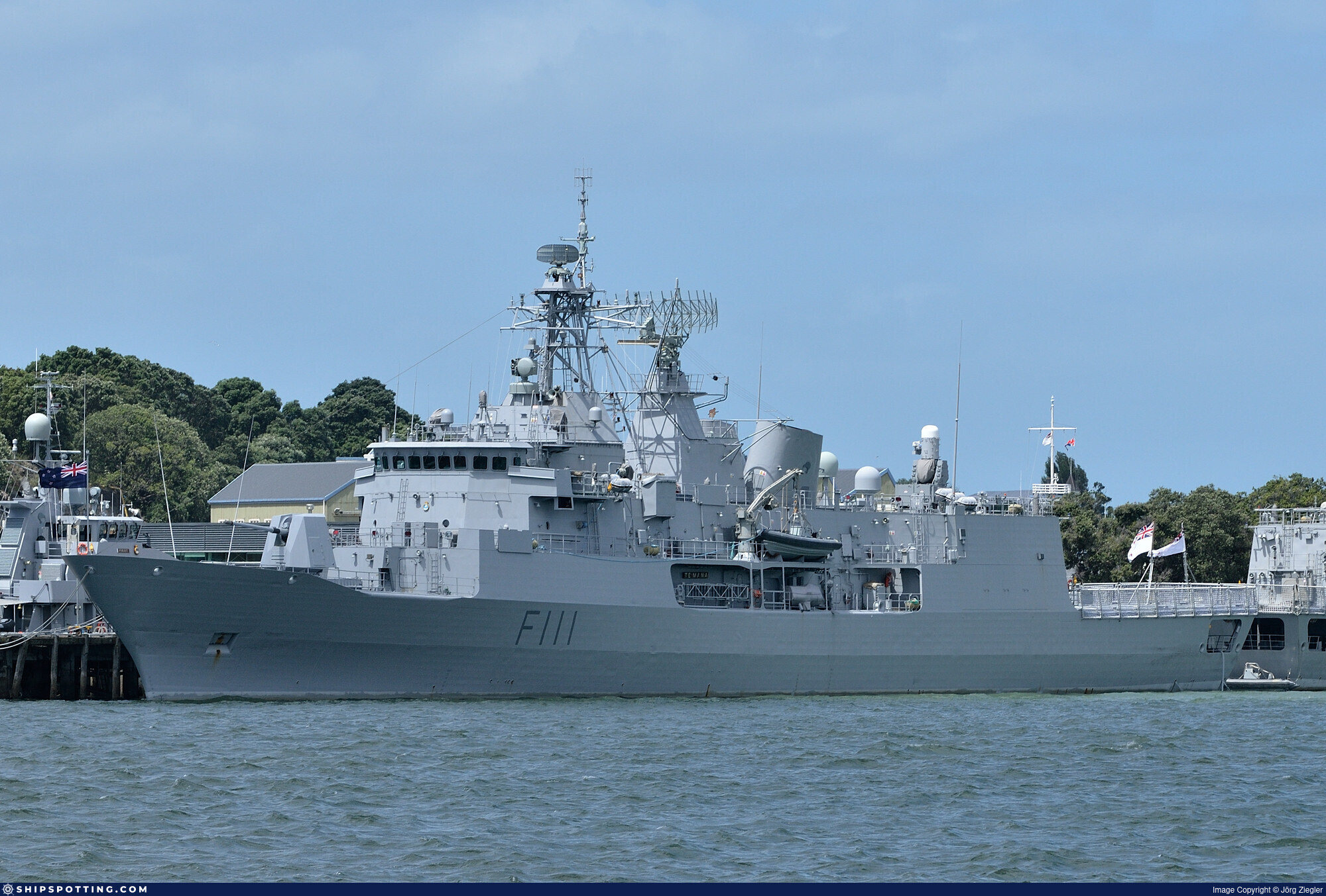 Hmnzs Te Mana (F111) Wallpapers