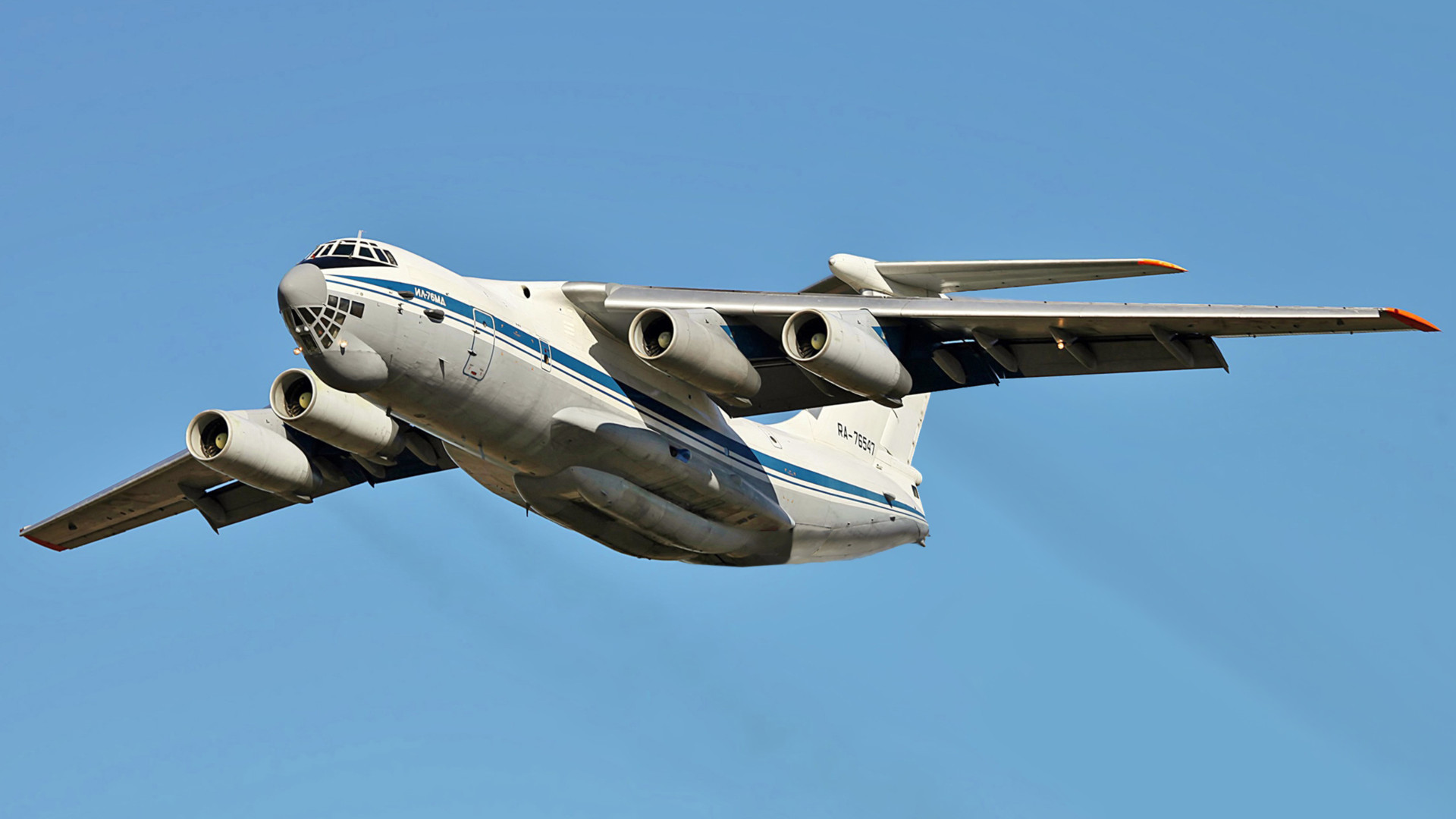 Ilyushin Il-76 Wallpapers