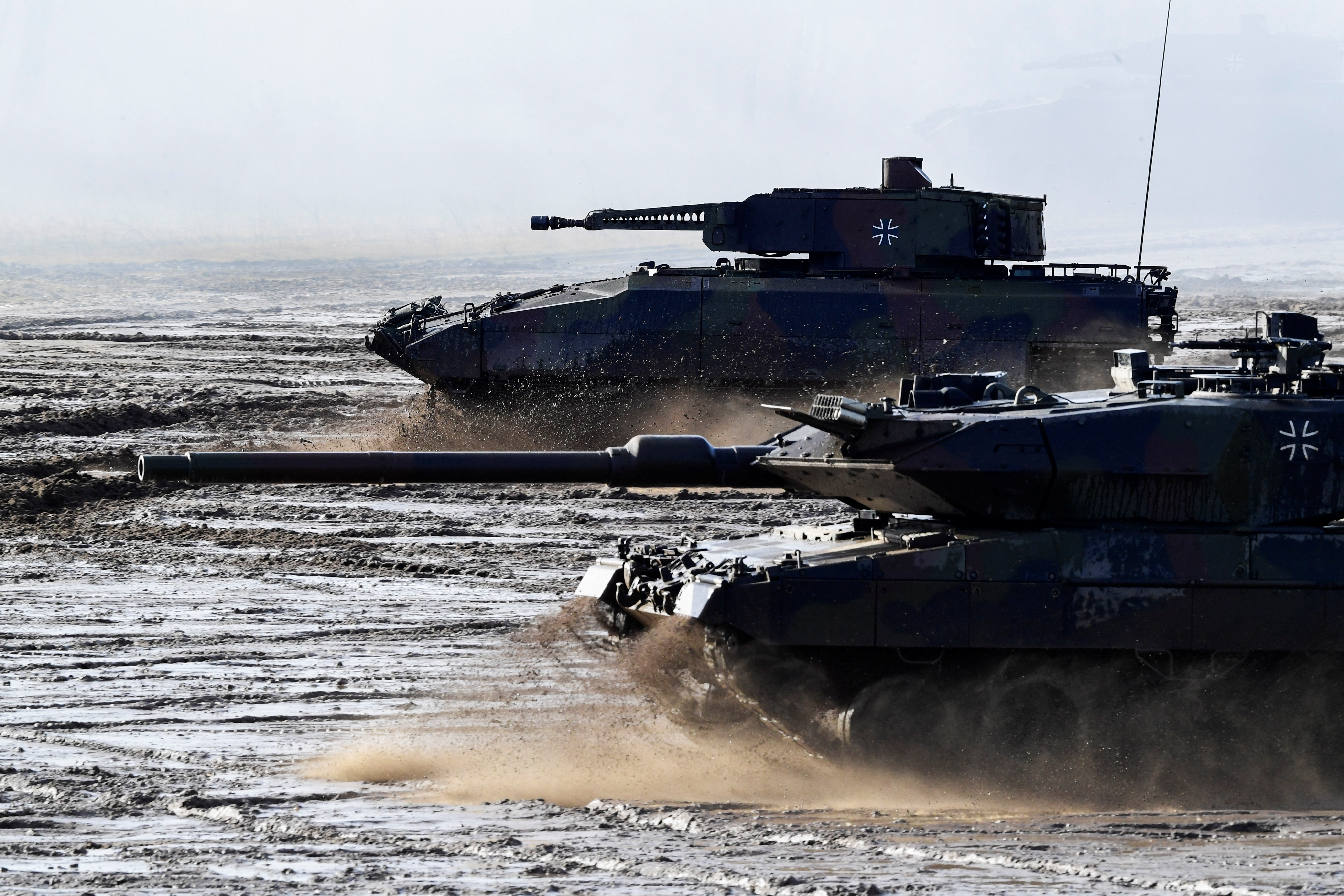 Leopard 2 Wallpapers