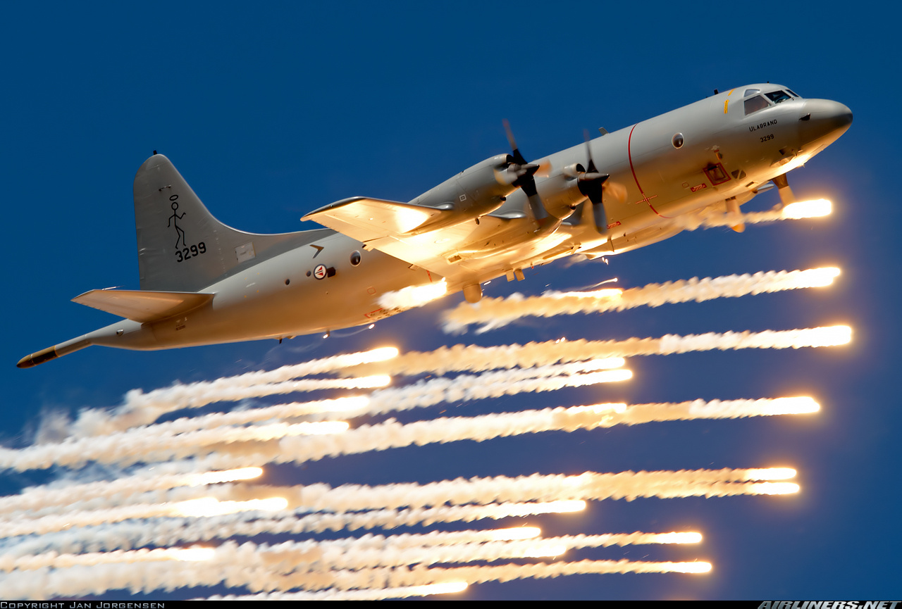 Lockheed P-3 Orion Wallpapers