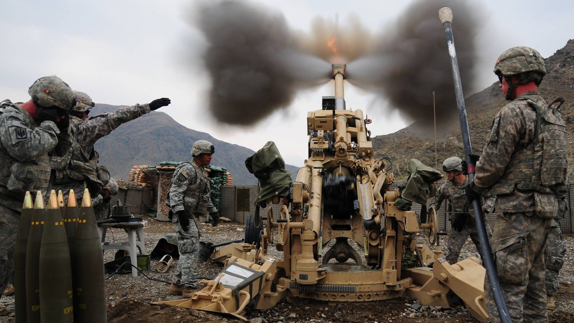 M777 Howitzer Wallpapers