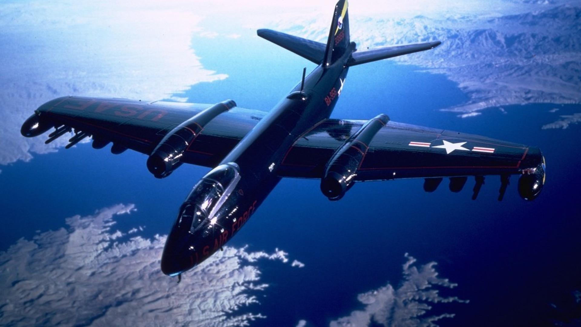 Martin B-57 Canberra Wallpapers