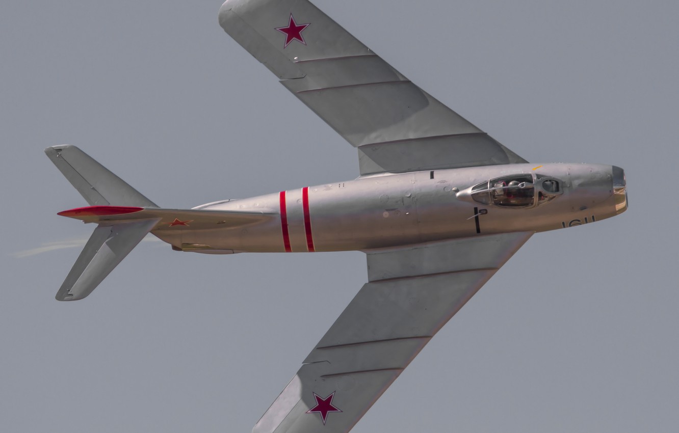 Mikoyan-Gourevitch Mig-17 Wallpapers