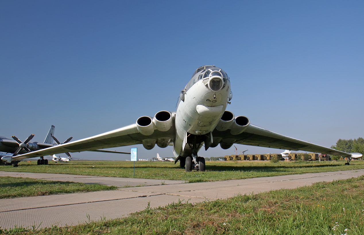 Myasishchev M-4 Wallpapers