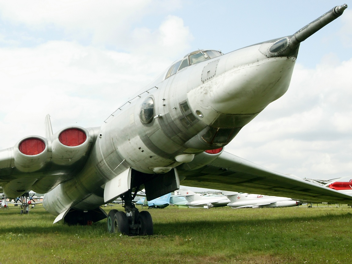 Myasishchev M-4 Wallpapers