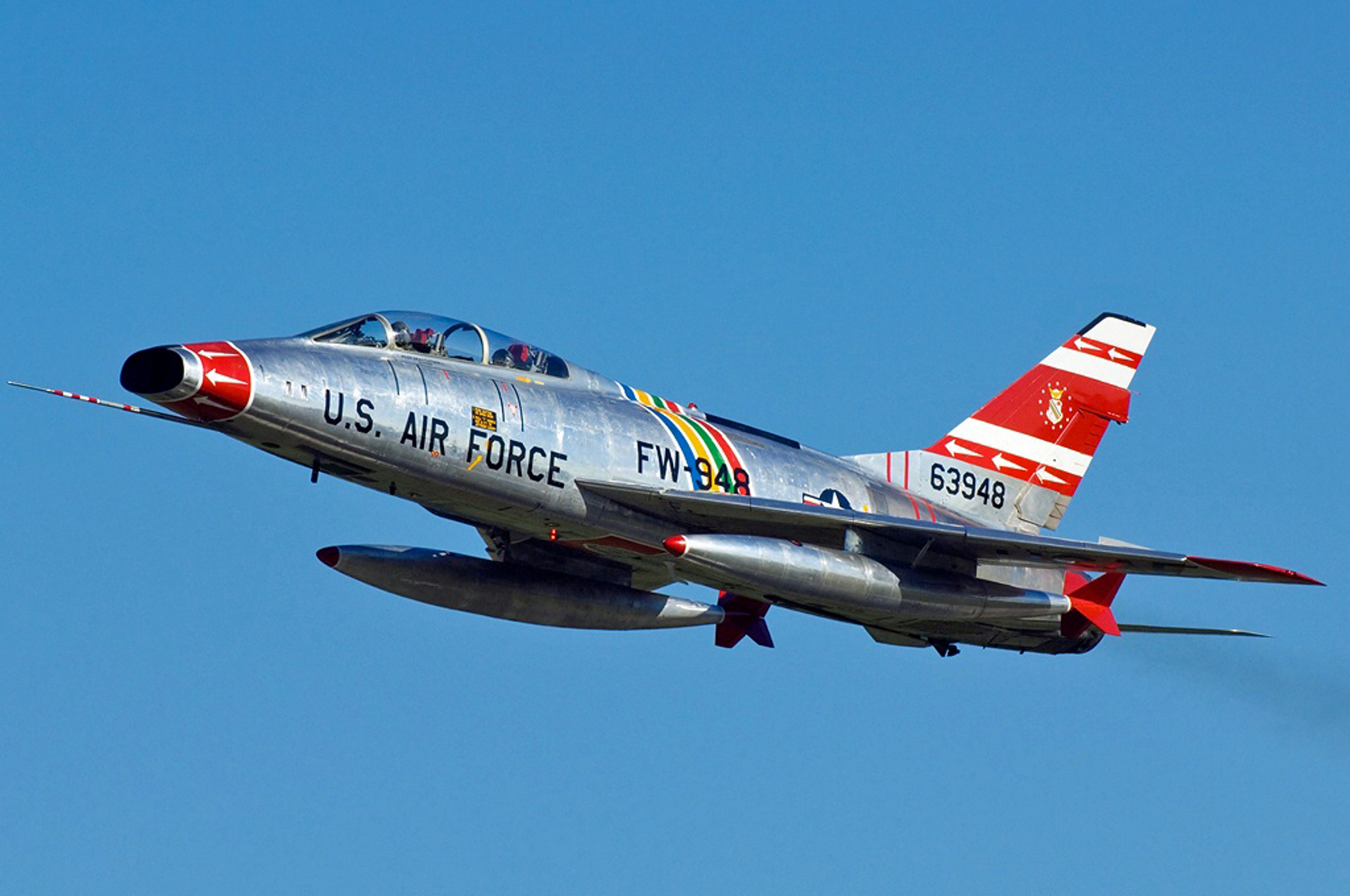 North American F-100 Super Sabre Wallpapers