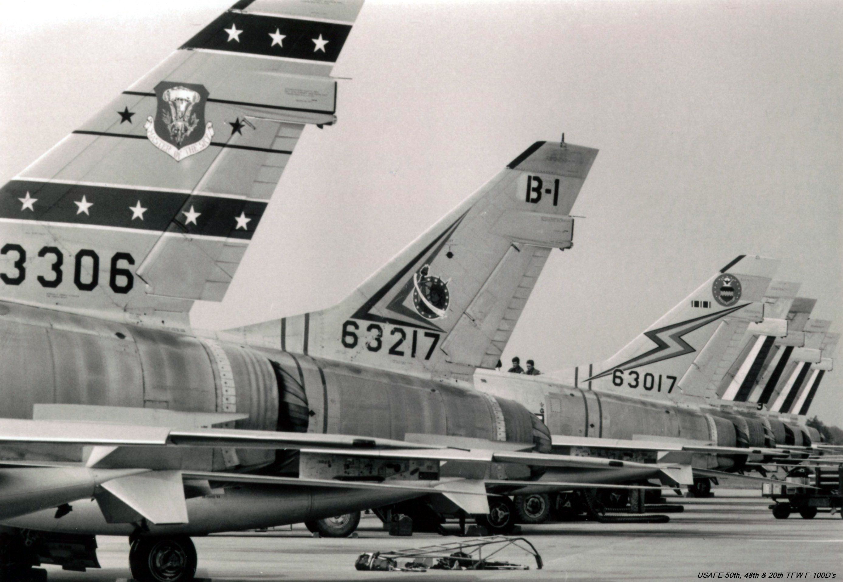 North American F-100 Super Sabre Wallpapers