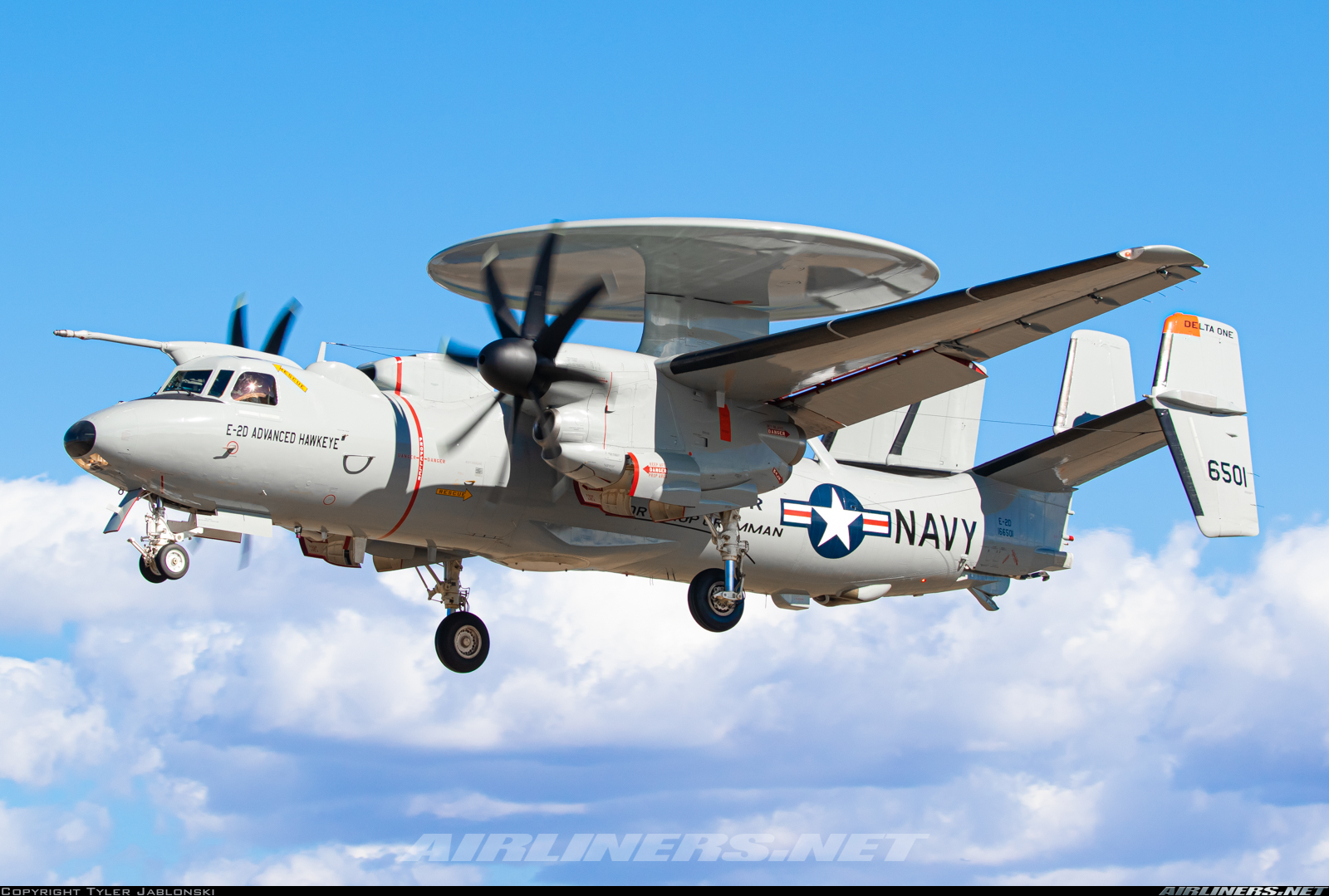 Northrop Grumman E-2 Hawkeye Wallpapers