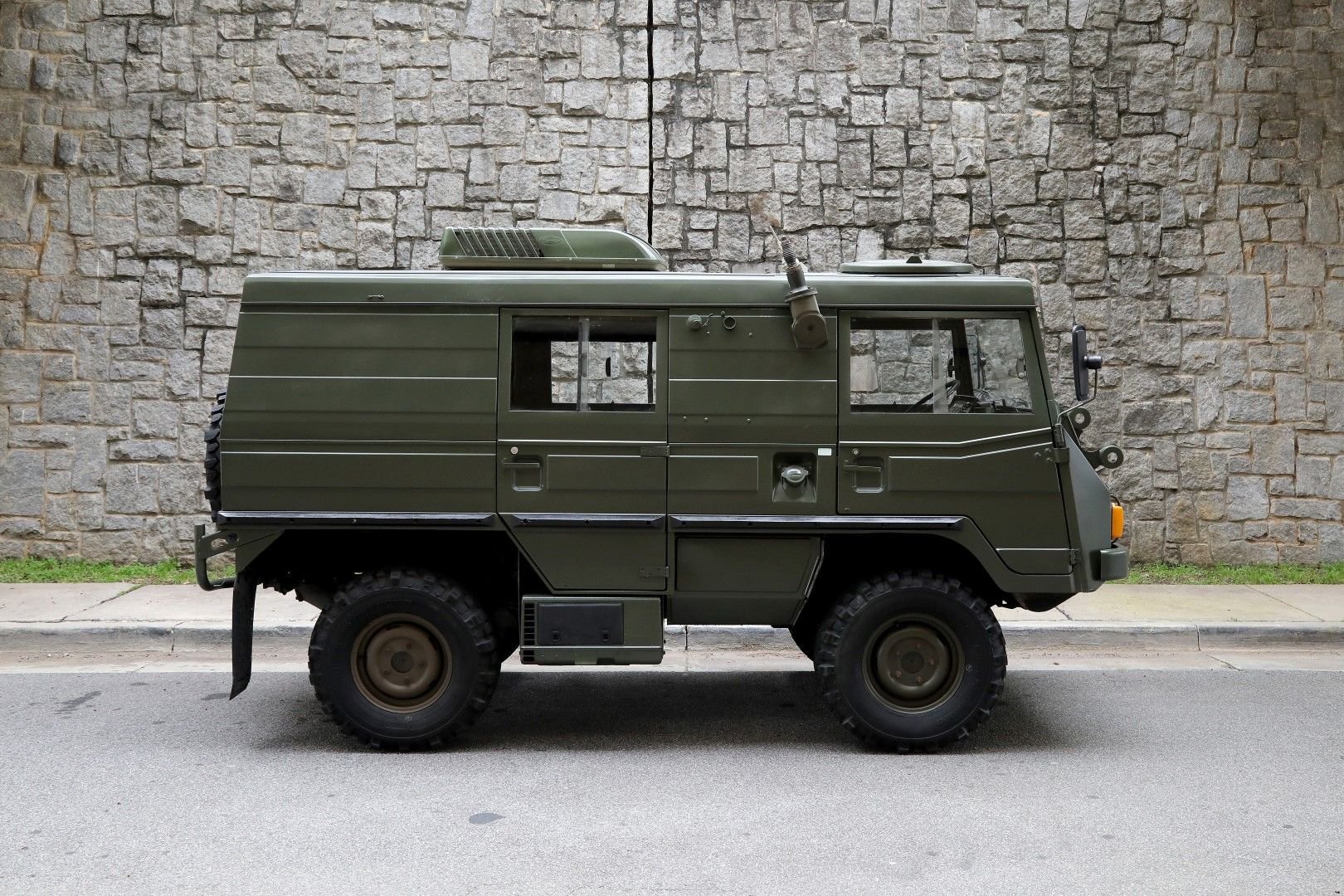 Pinzgauer High-Mobility All-Terrain Vehicle Wallpapers