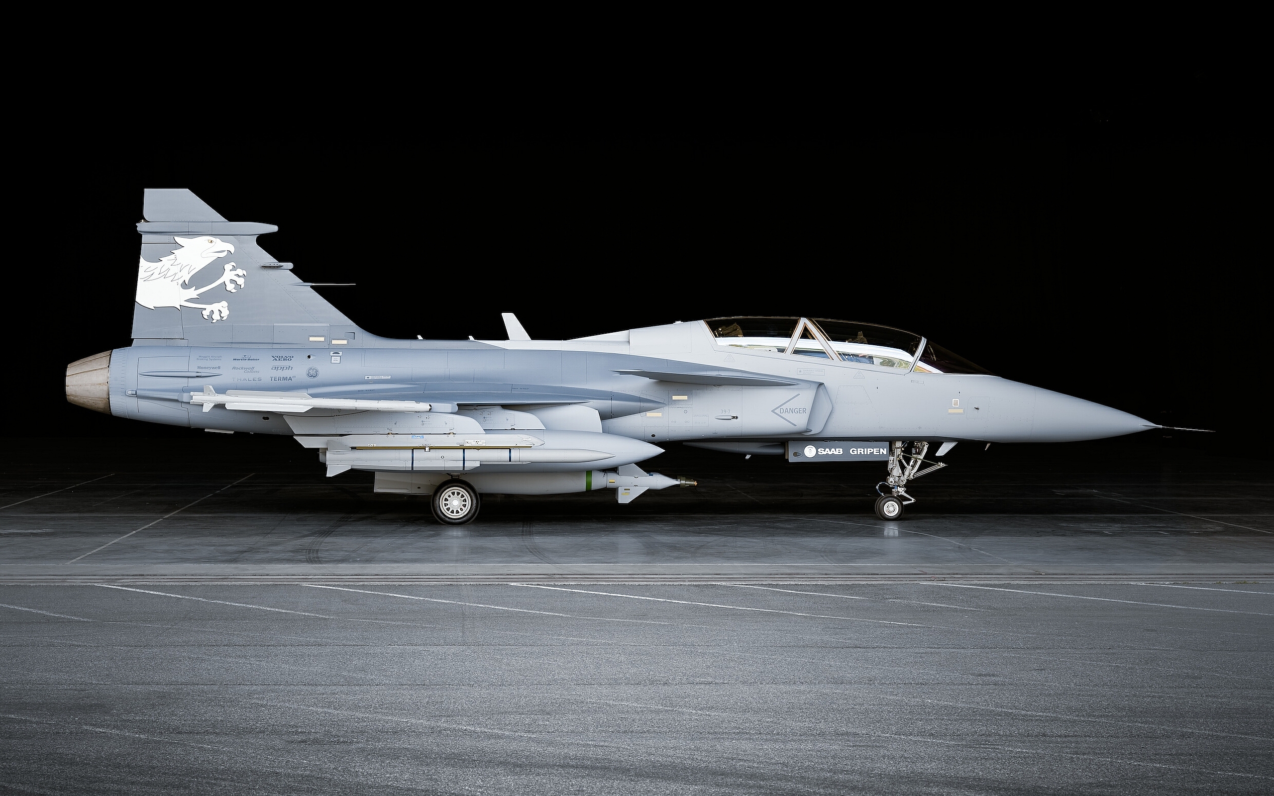 Saab Jas 39 Gripen Wallpapers